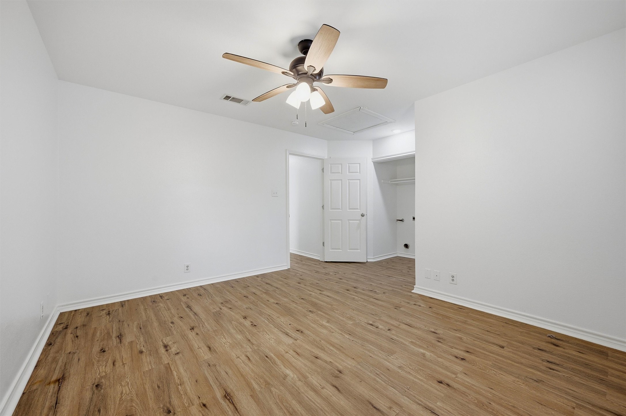 906 W Houston Street Sherman TX 75092