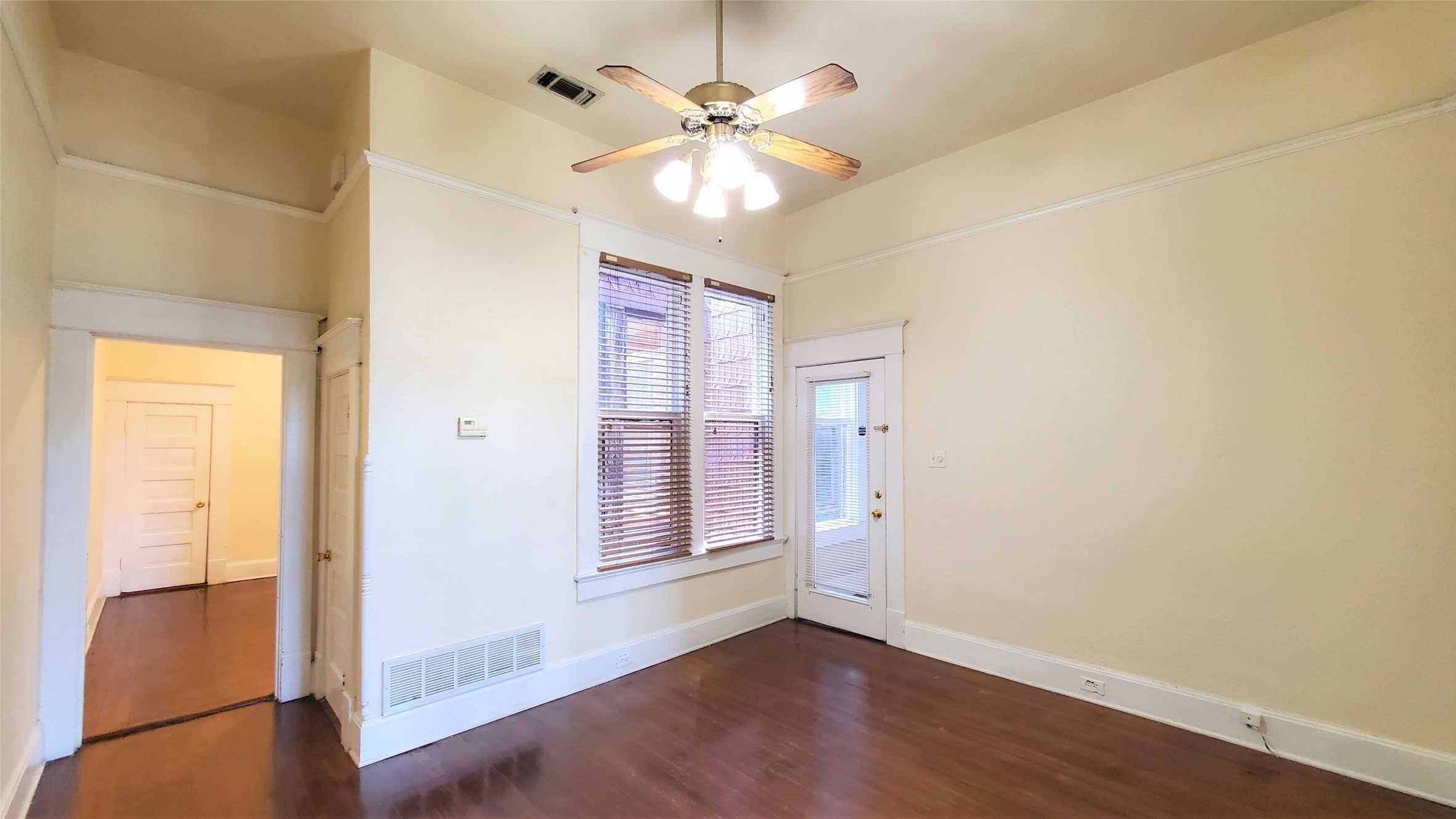 109 NW 20th Street Fort Worth TX 76164