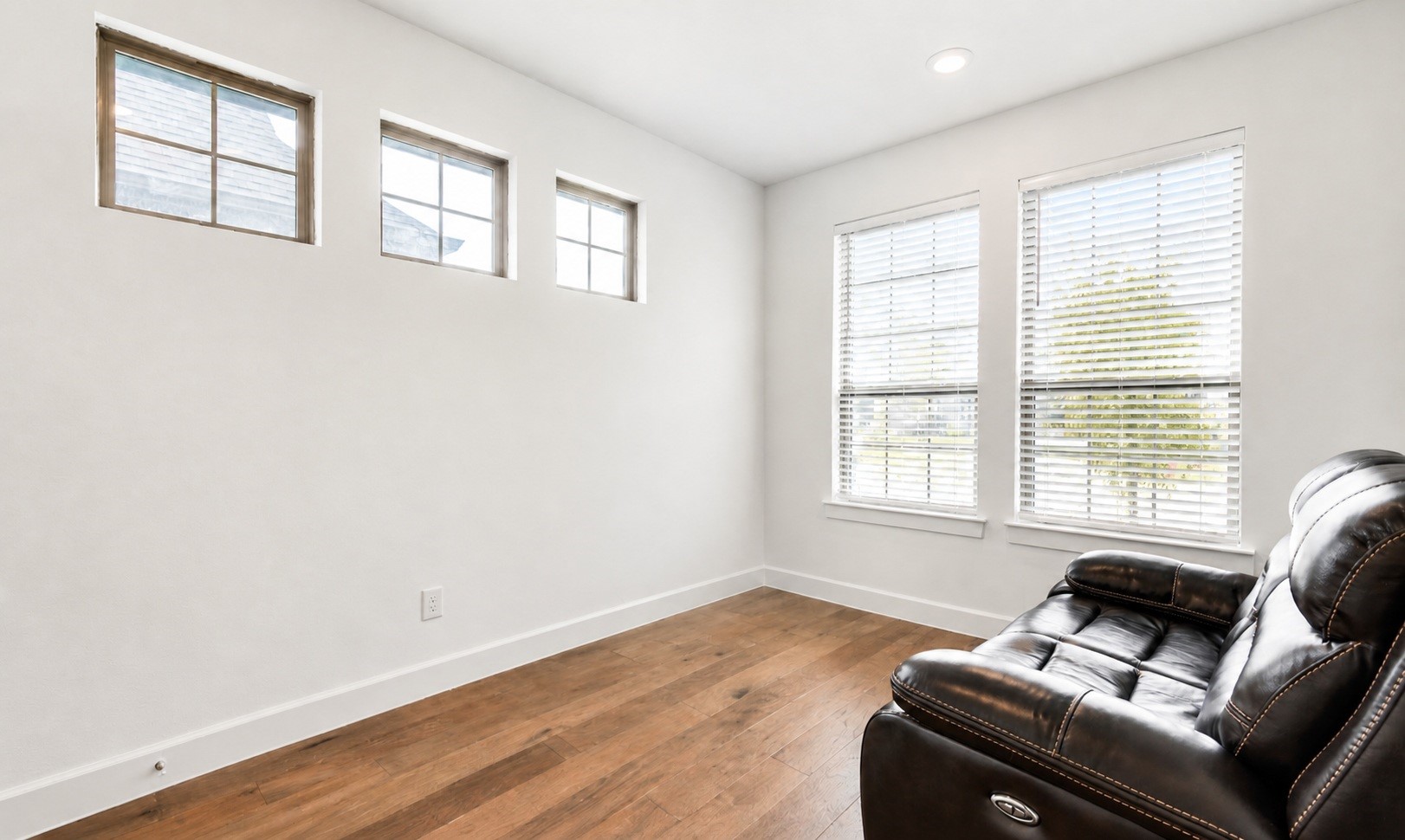 2161 Hermann Lane Carrollton TX 75010