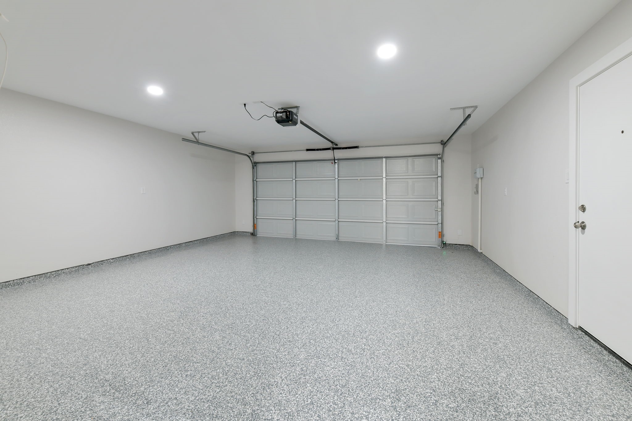 2717 Meadow Green Bedford TX 76021
