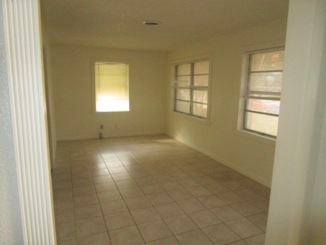 1210 Mcdonald Drive Garland TX 75041