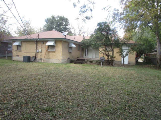 1210 Mcdonald Drive Garland TX 75041