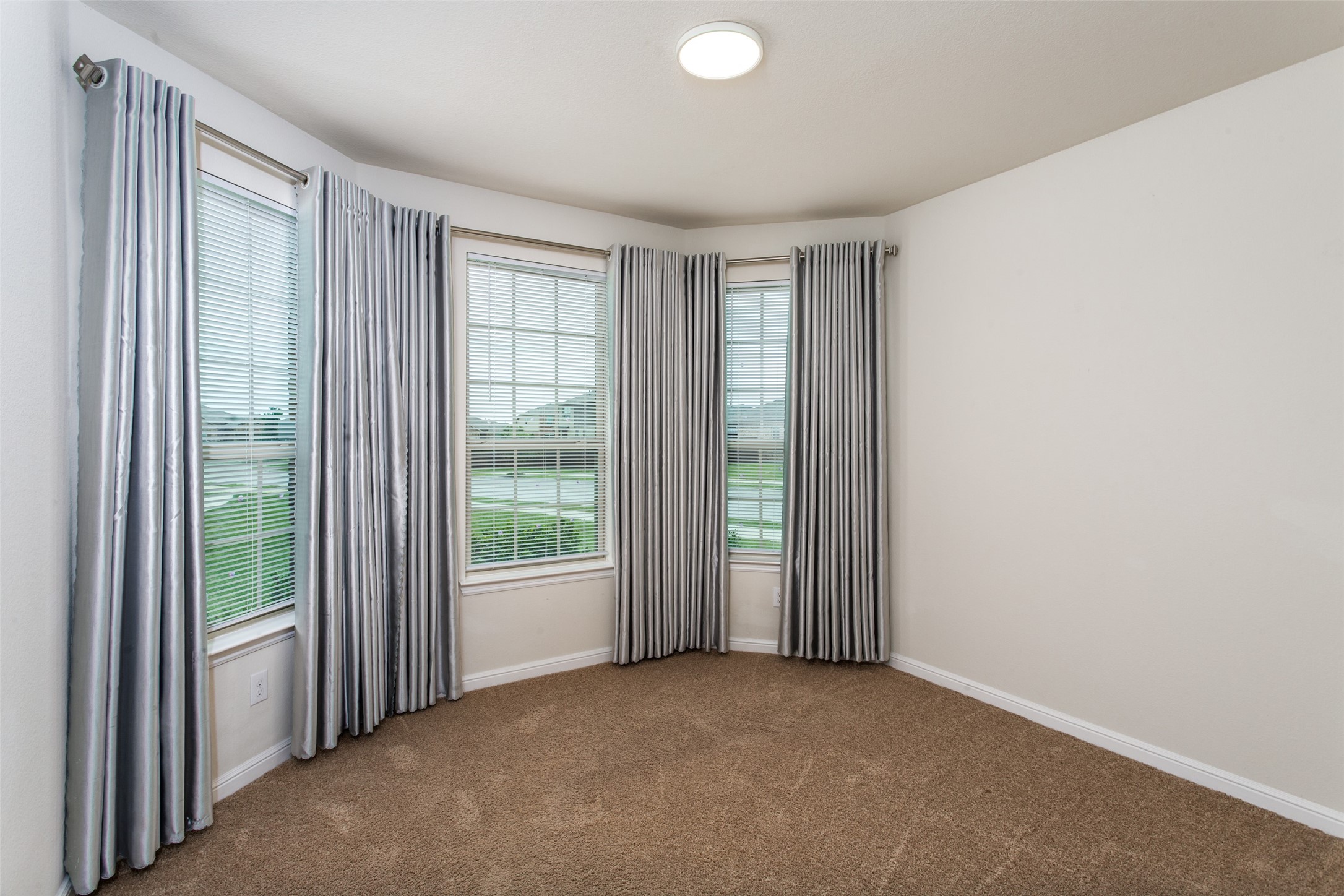 236 Sunken Meadow Court Denton TX 76210