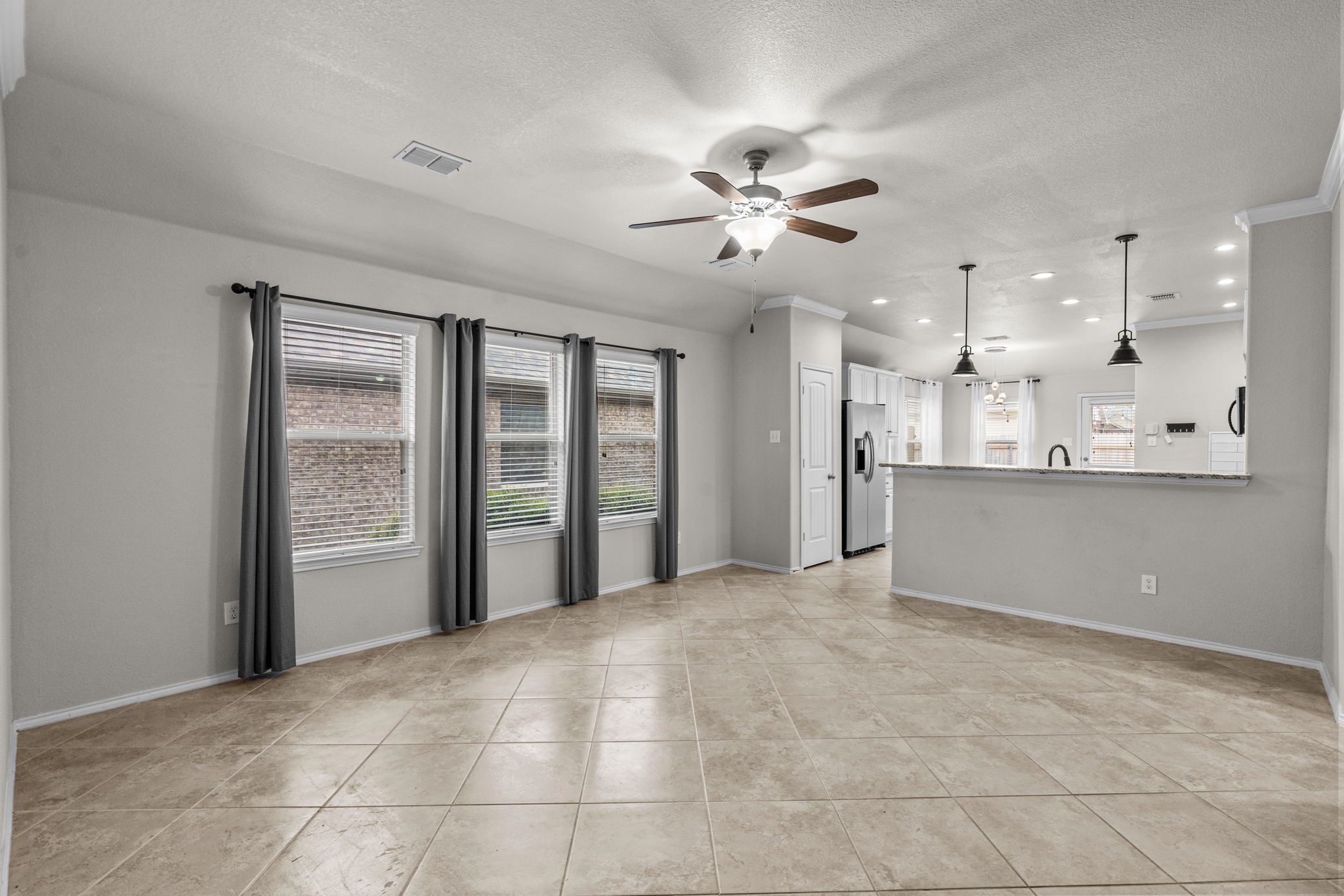 9005 Holliday Lane Aubrey TX 76227