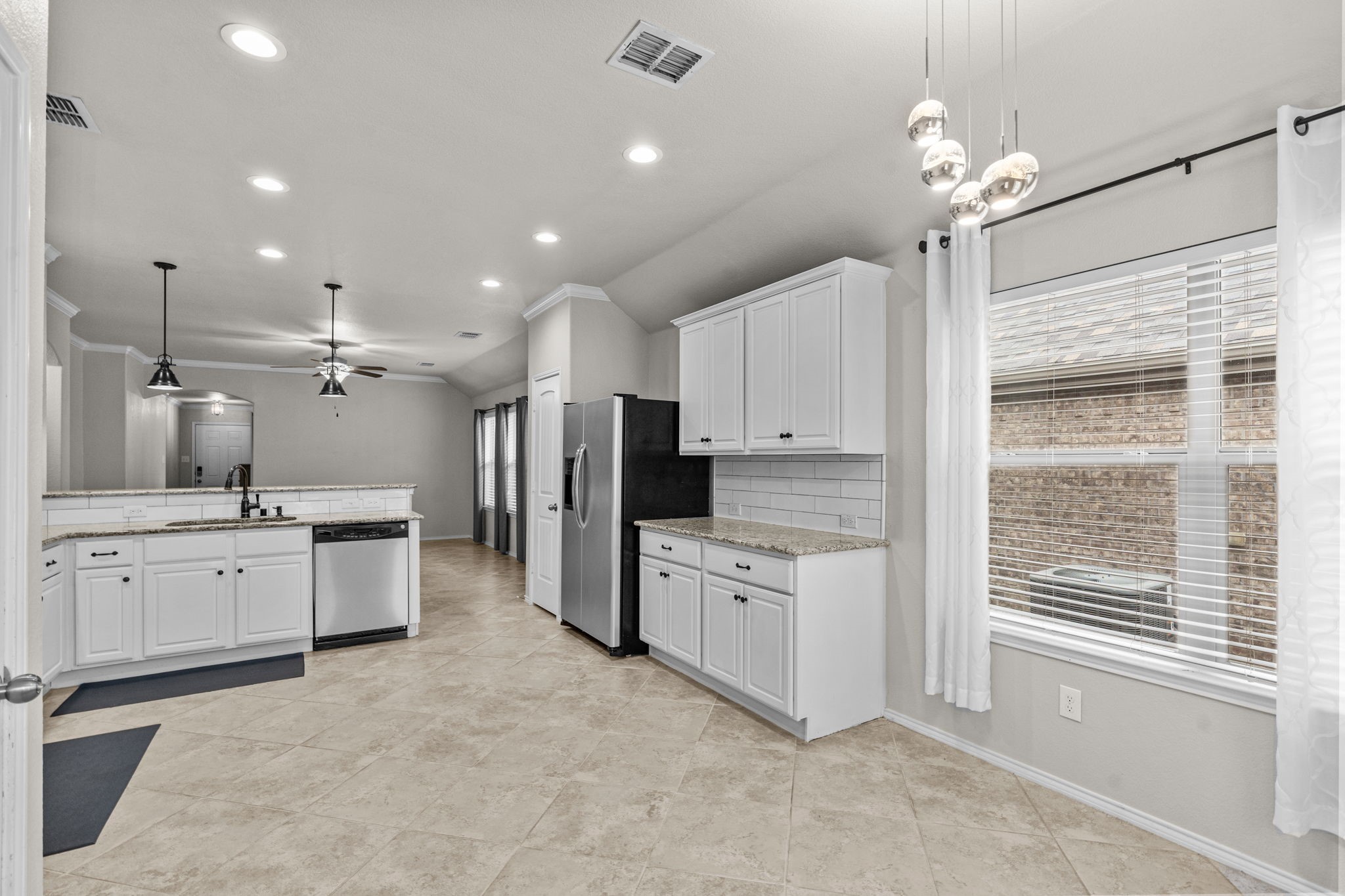 9005 Holliday Lane Aubrey TX 76227