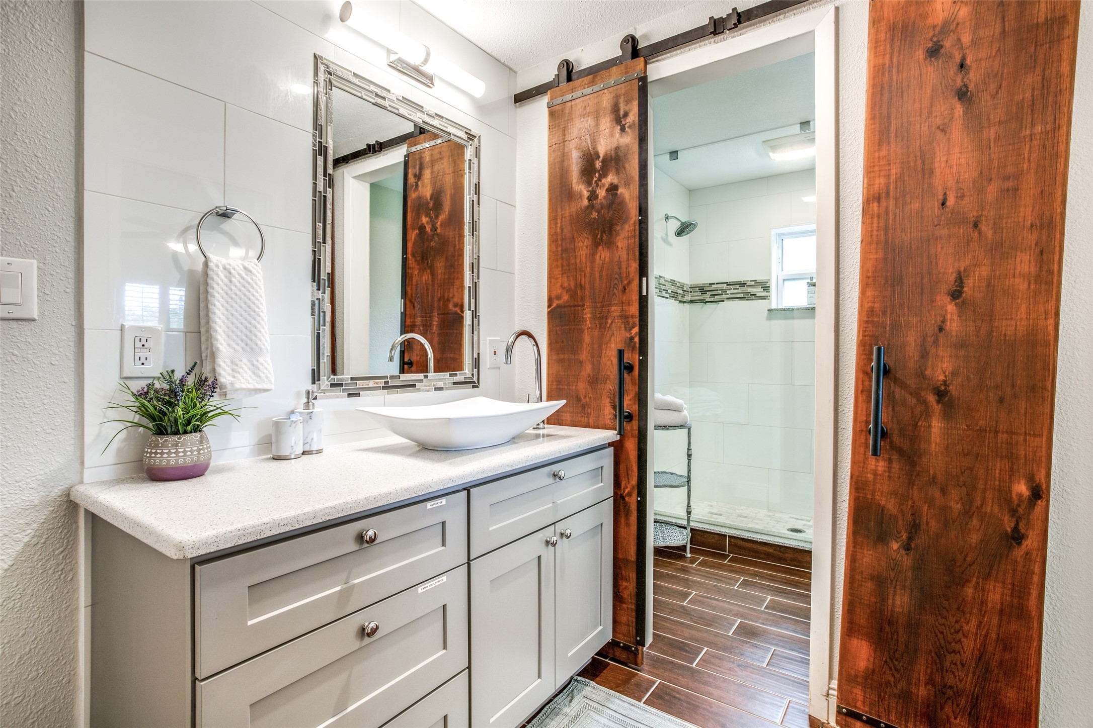 4403 Cole Avenue Dallas TX 75205