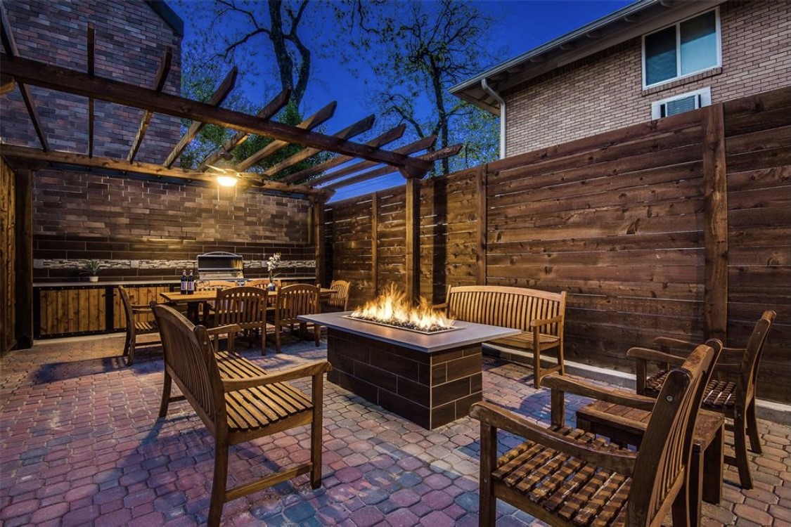 4403 Cole Avenue Dallas TX 75205