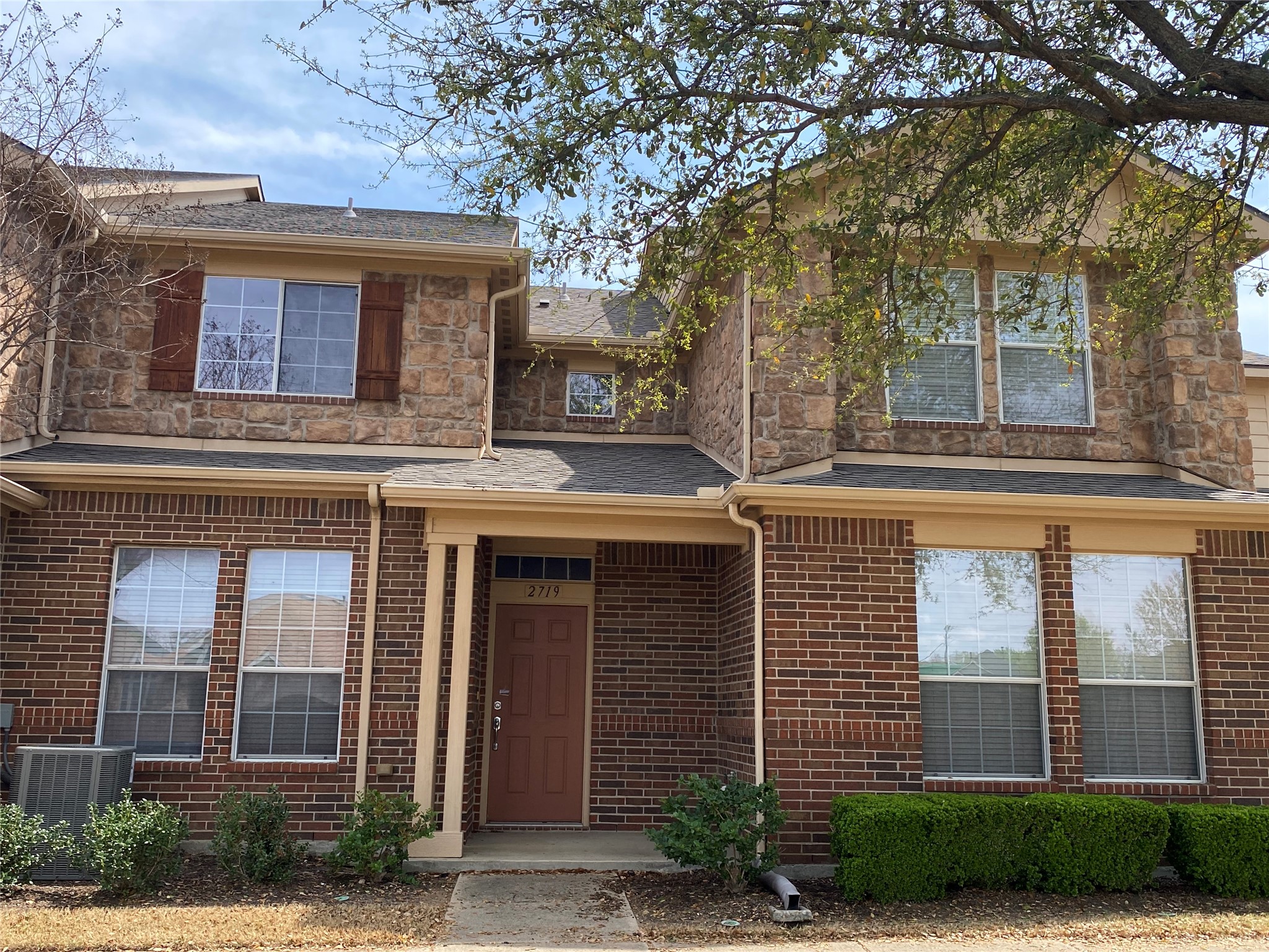 2719 Olympic Park Drive Grand Prairie TX 75050