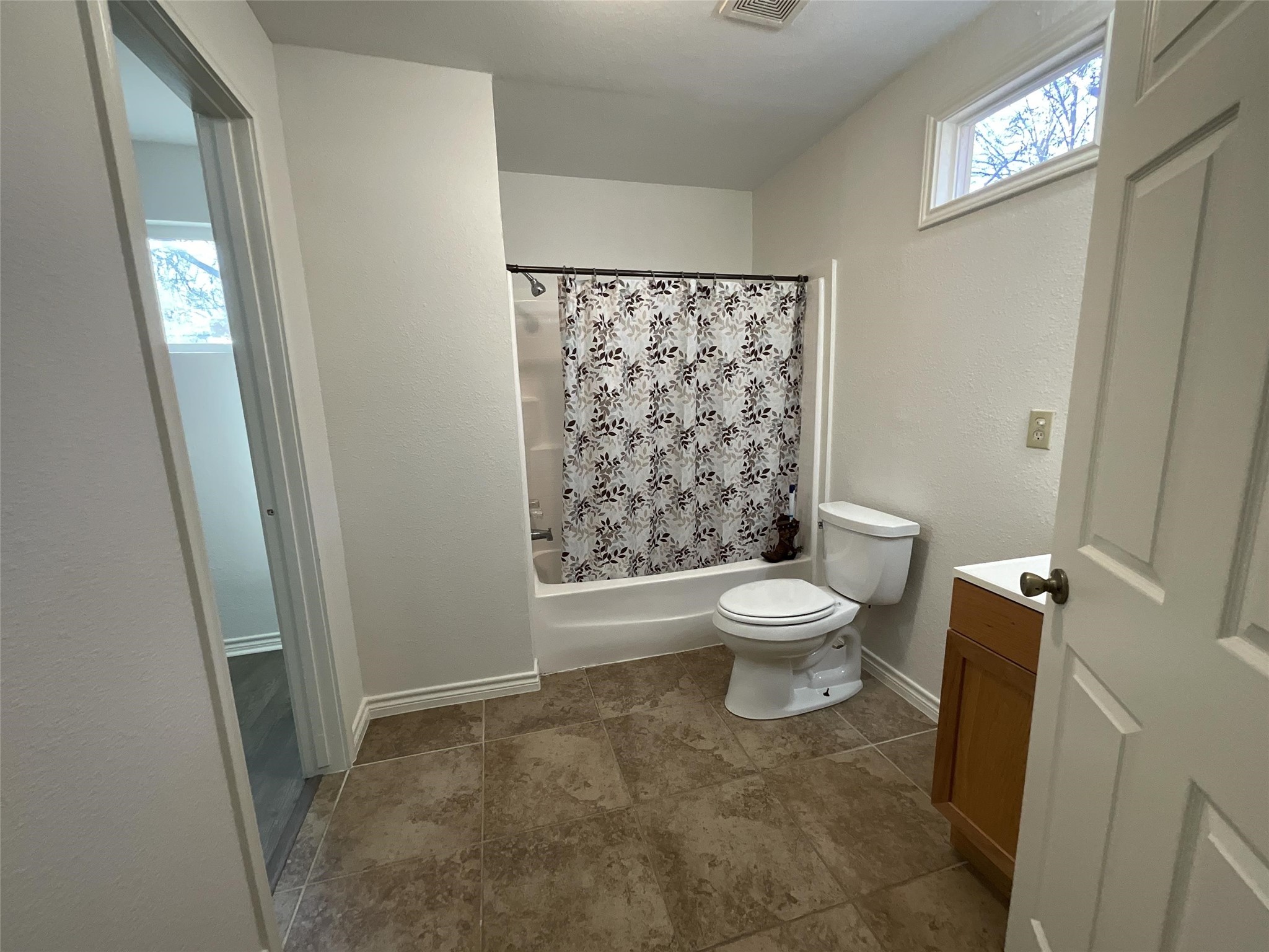 2210 State Highway 31 W Athens TX 75751