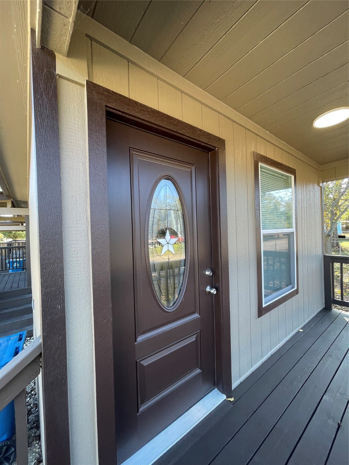 110 Crockett Street Valley View TX 76272