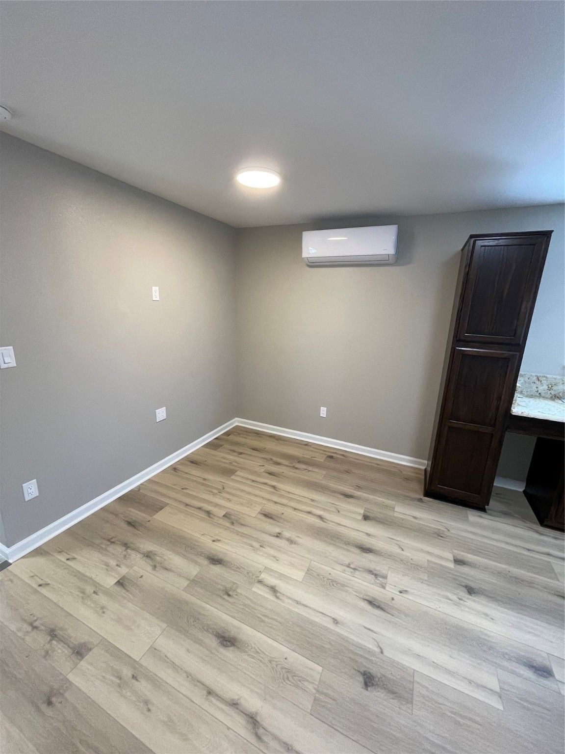 110 Crockett Street Valley View TX 76272