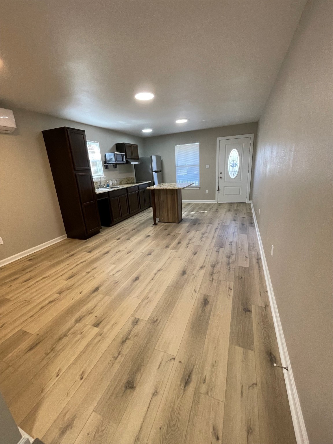 110 Crockett Street Valley View TX 76272