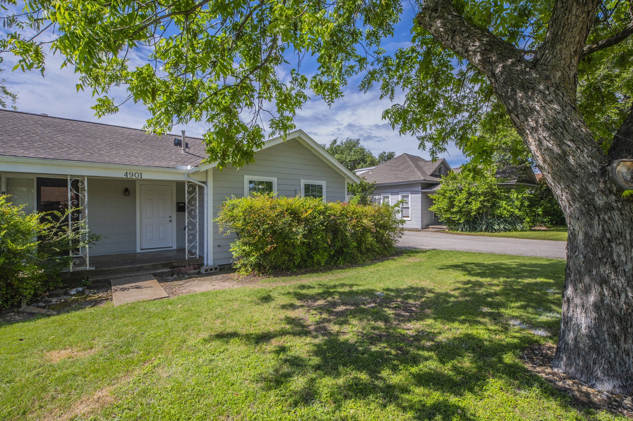 4901 Curzon Avenue Fort Worth TX 76107