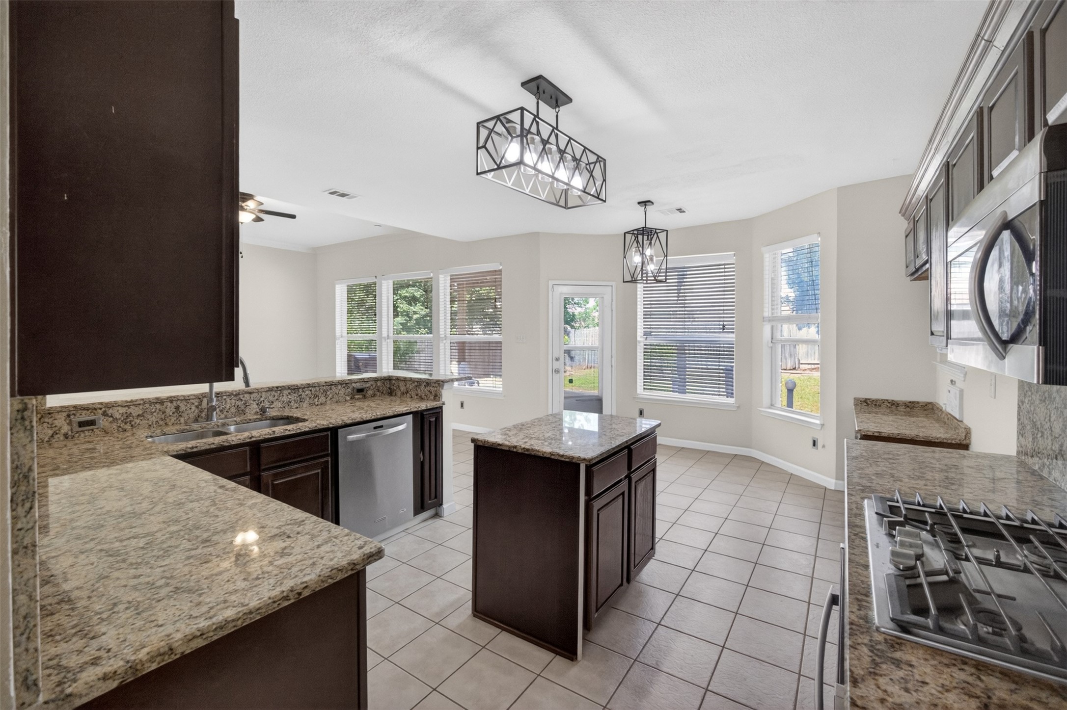 7903 Clear Fork Trail Arlington TX 76002