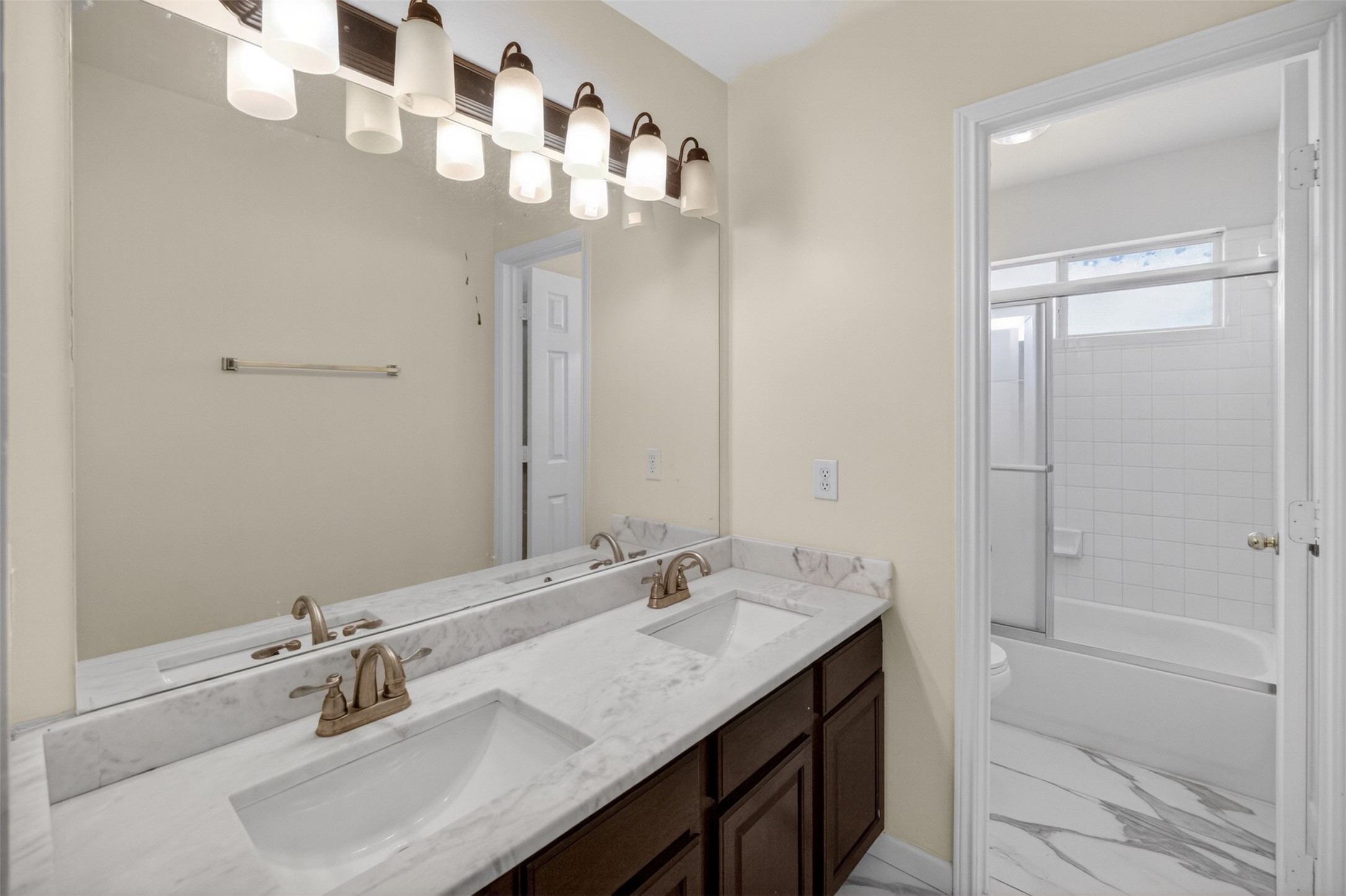 7903 Clear Fork Trail Arlington TX 76002