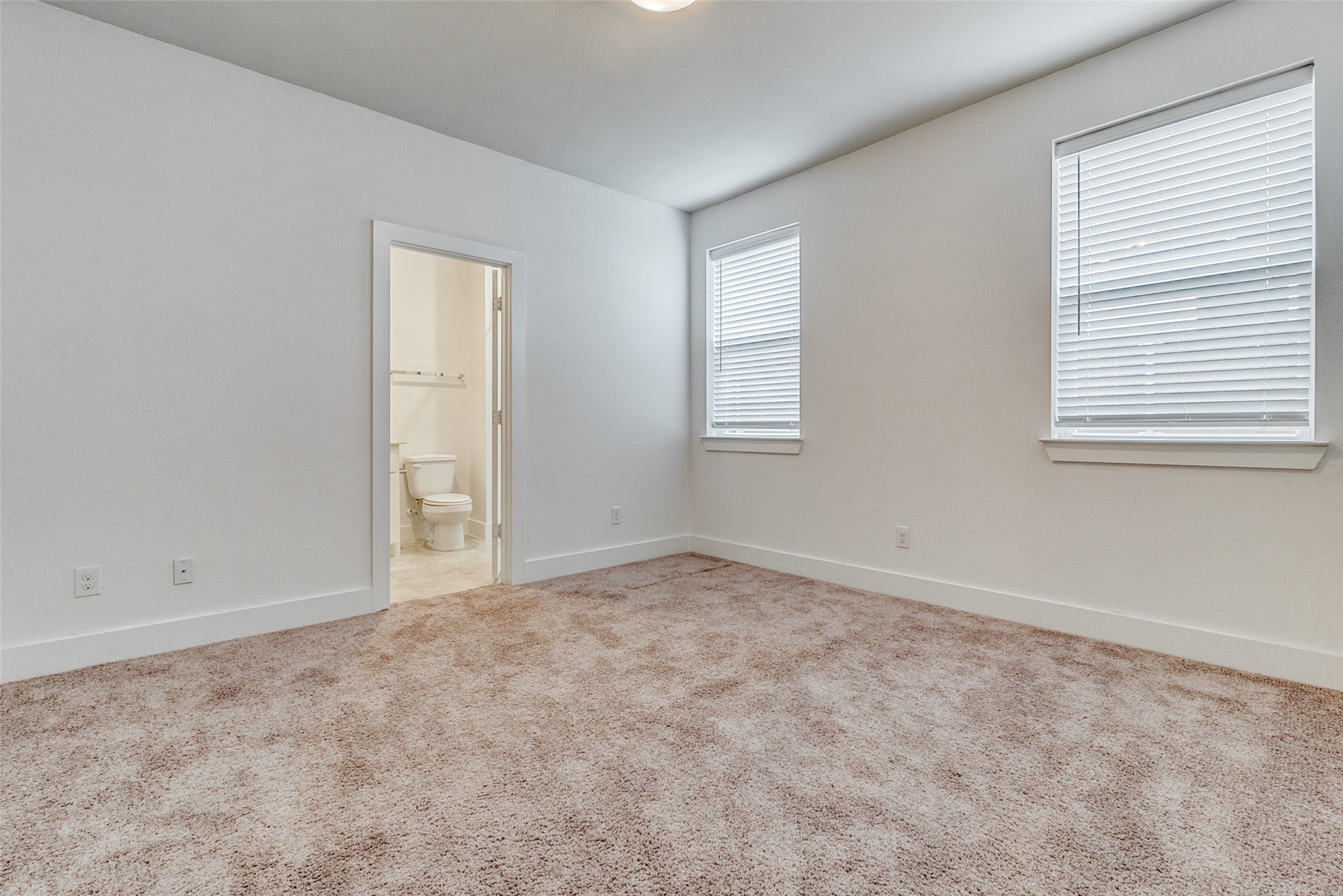 2633 La Altura Lane Dallas TX 75212