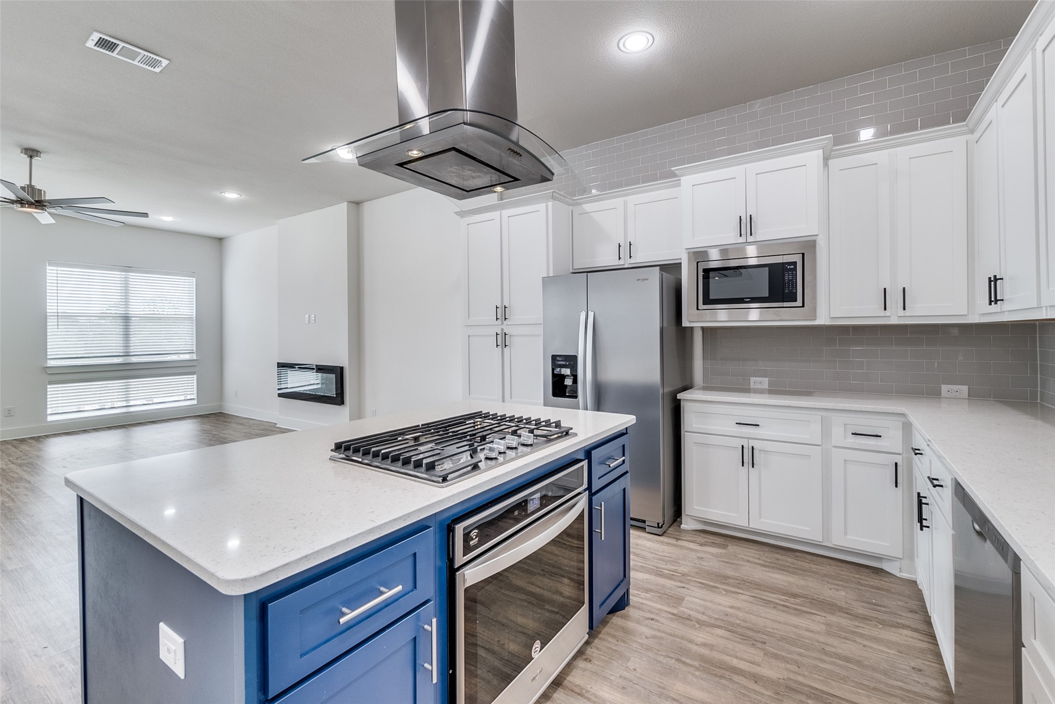 2633 La Altura Lane Dallas TX 75212