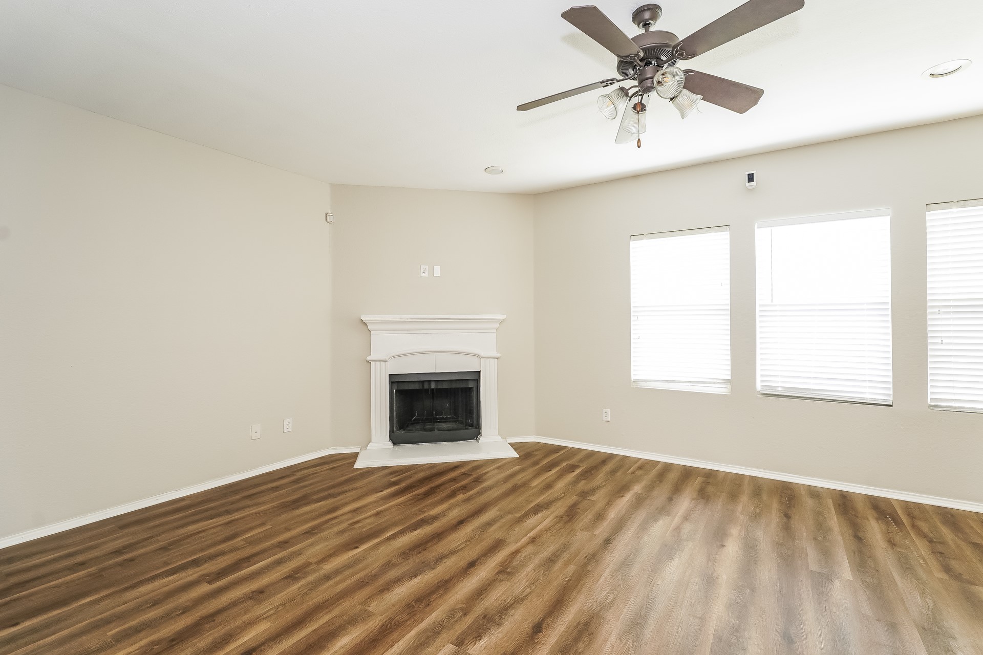 1636 Grassy View Drive Fort Worth TX 76177