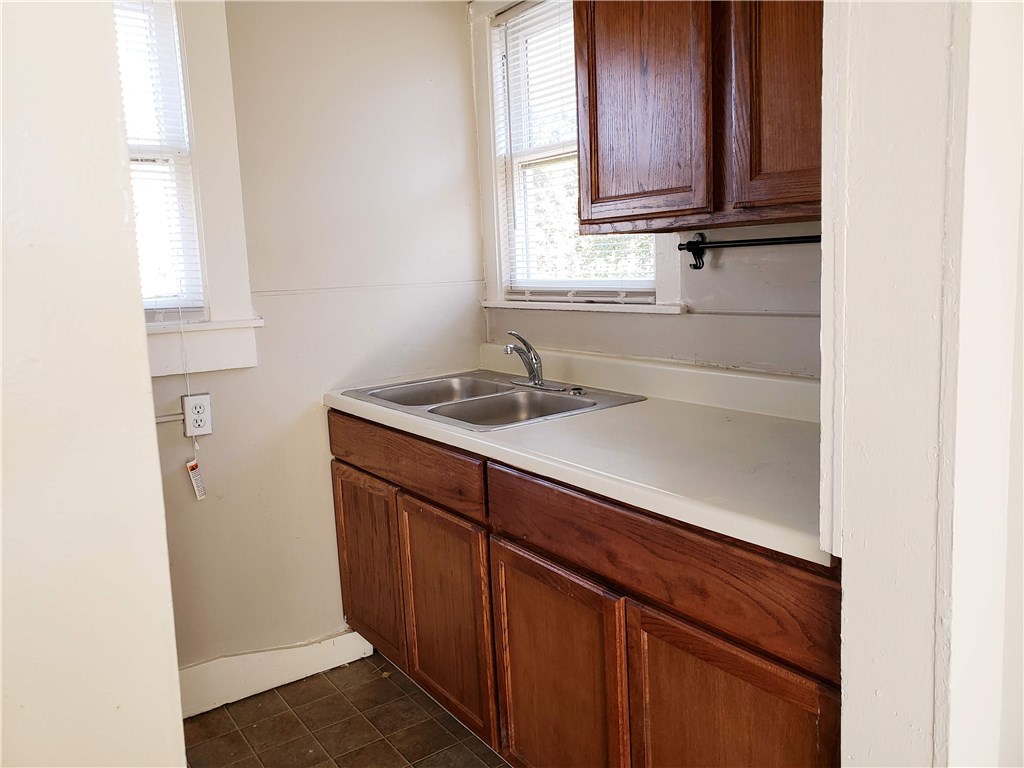 402 N Augusta Dallas TX 75214