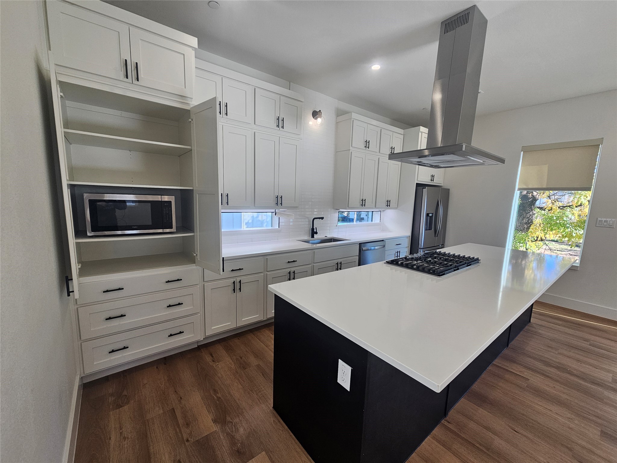 2139 Mail Avenue Dallas TX 75235