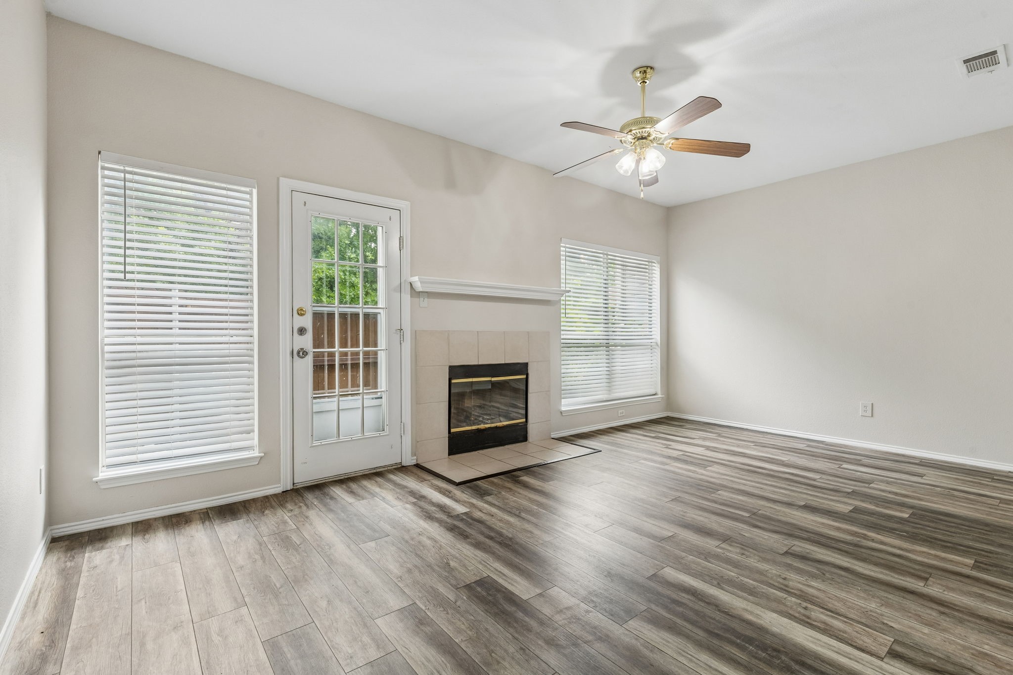 3938 Pickett Place Garland TX 75044