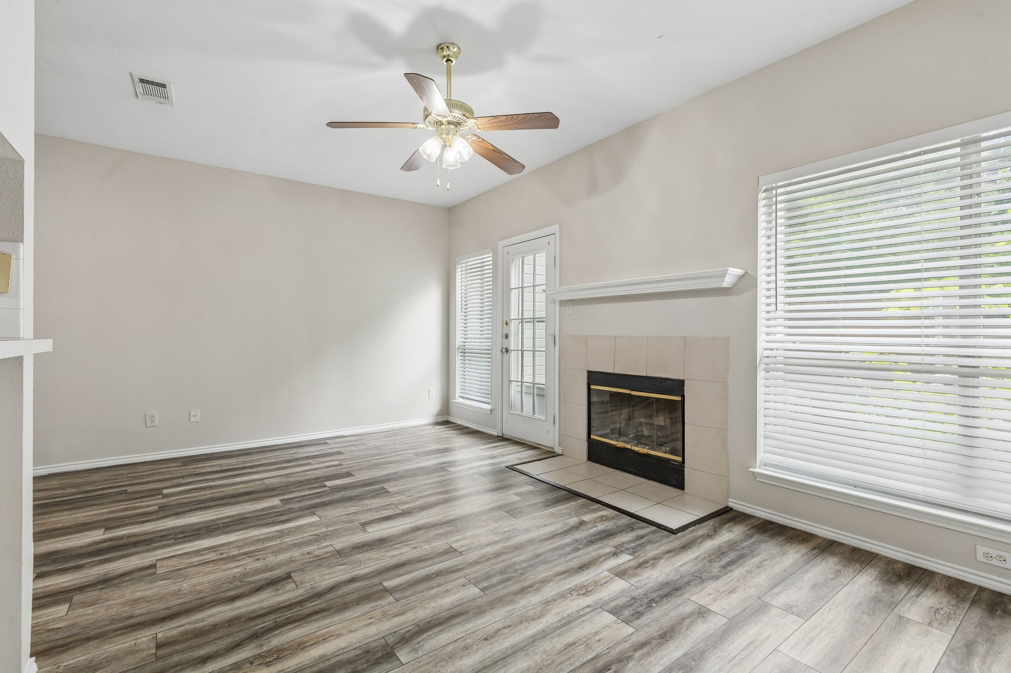 3938 Pickett Place Garland TX 75044