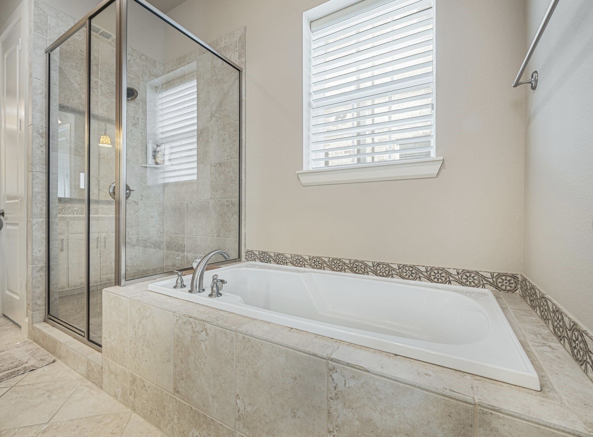 5001 Meridian Lane Addison TX 75001