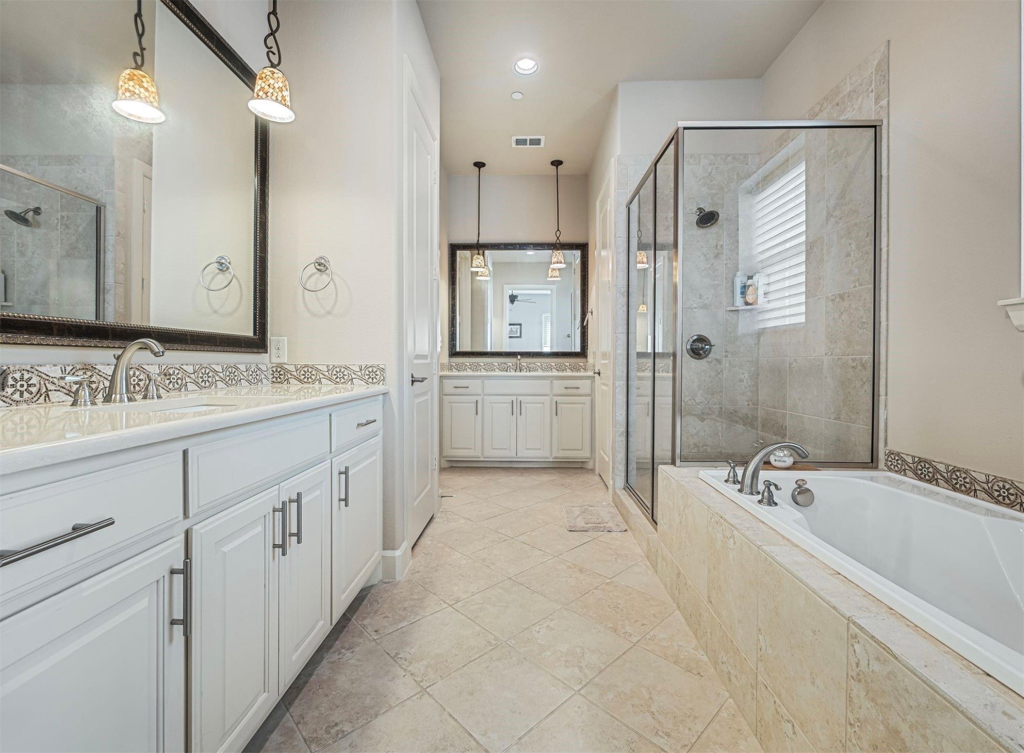5001 Meridian Lane Addison TX 75001