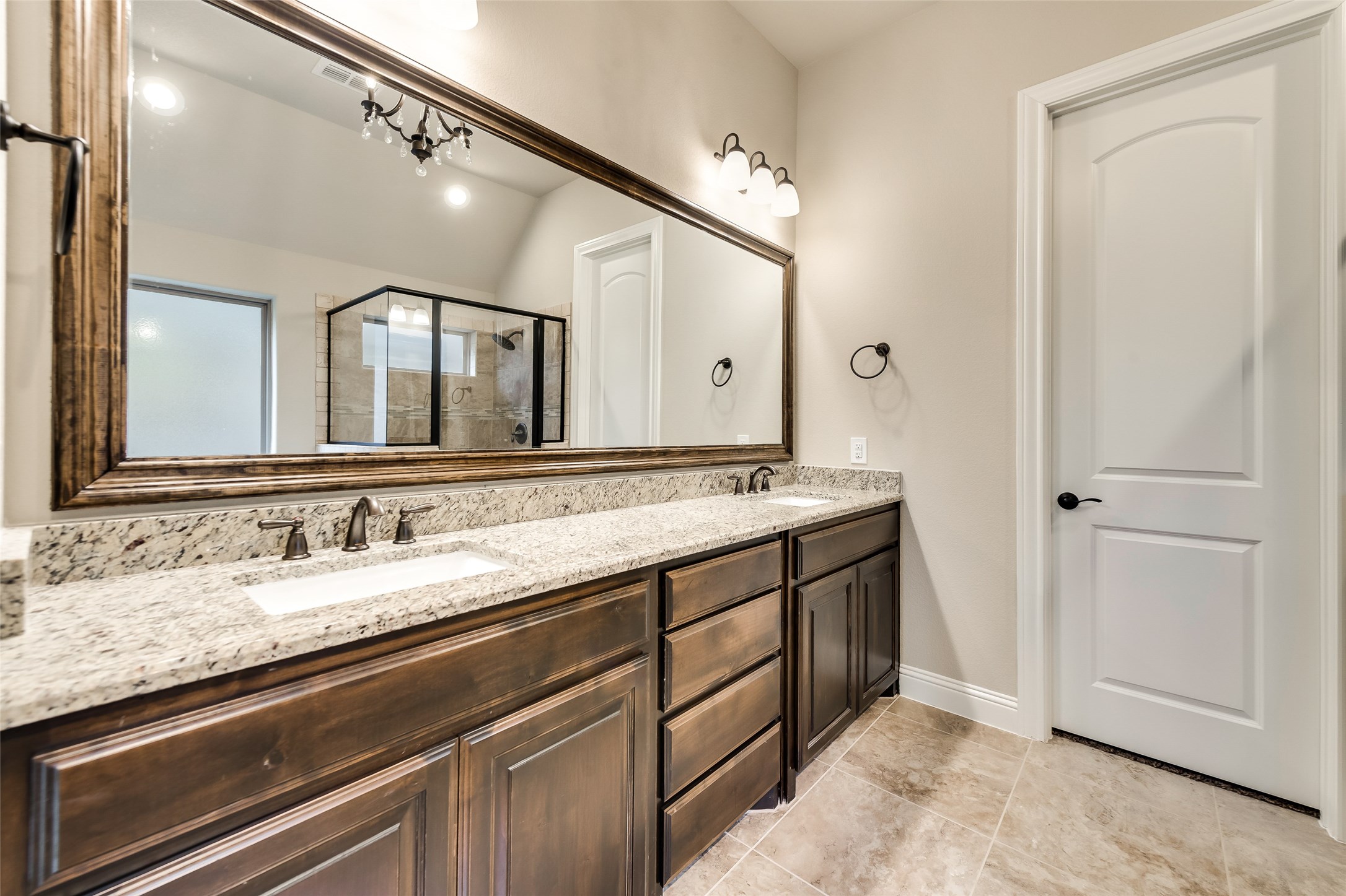 3102 Main Street Granbury TX 76049