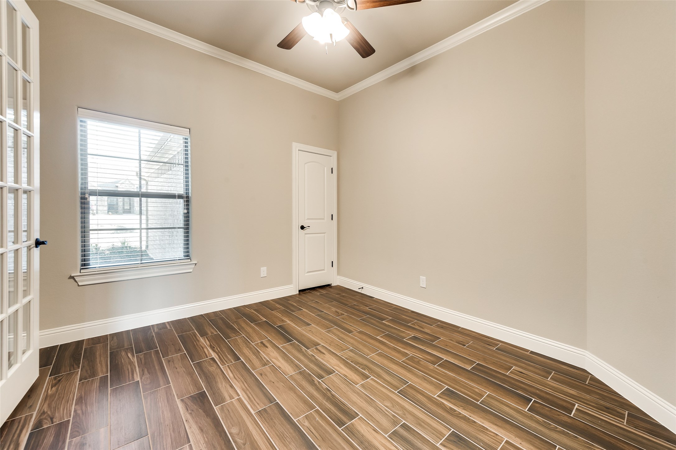 3102 Main Street Granbury TX 76049