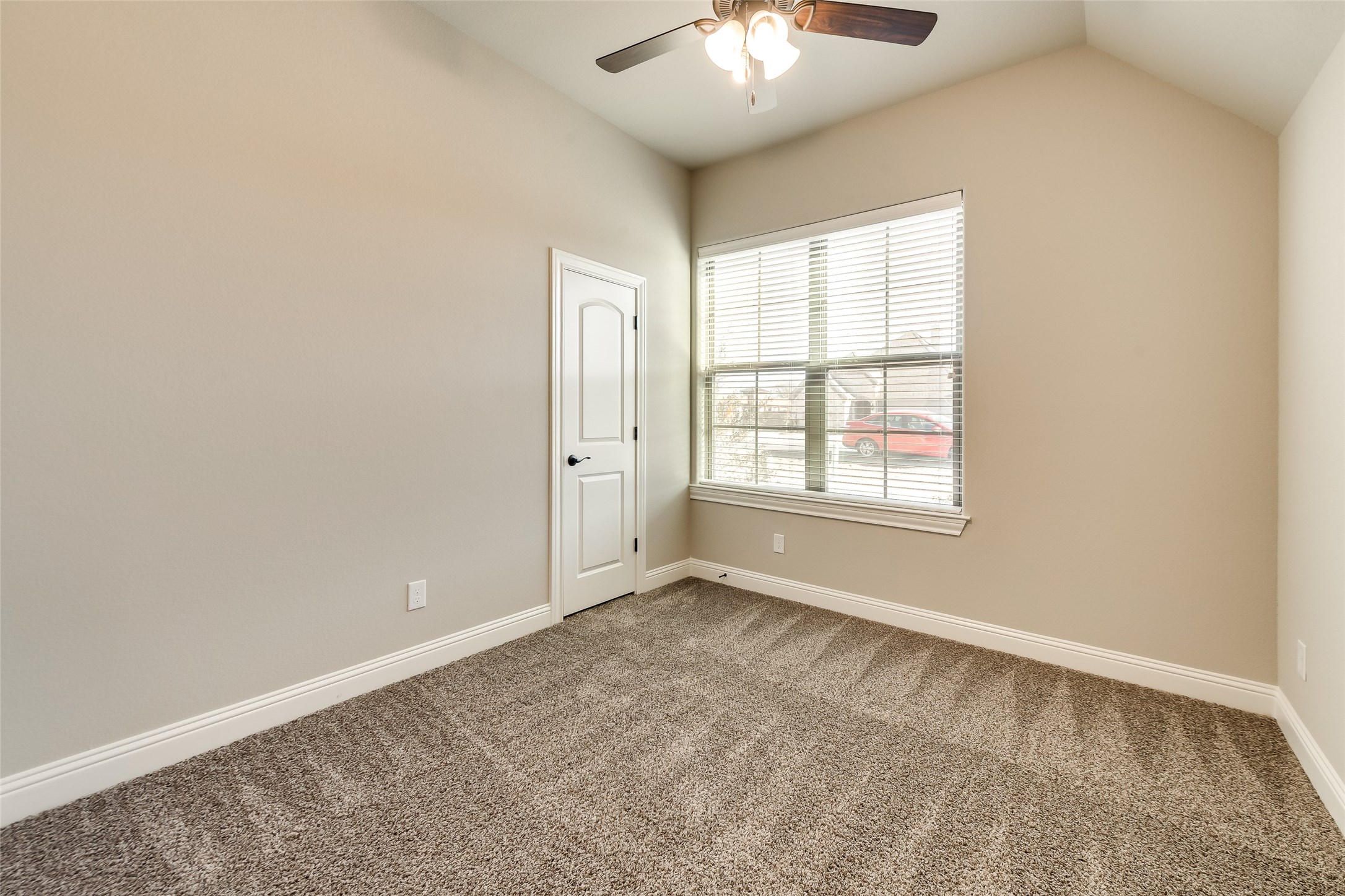 3102 Main Street Granbury TX 76049