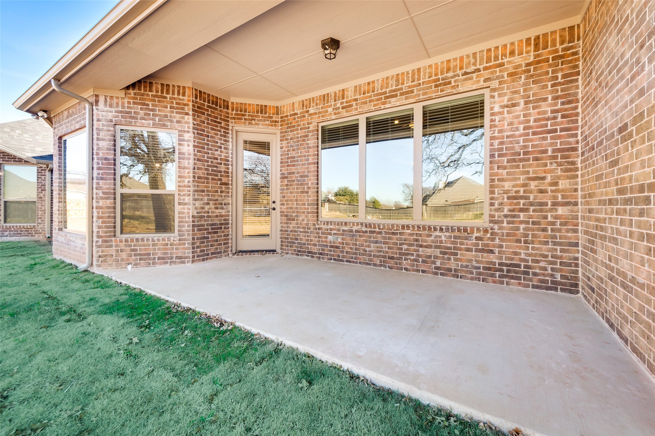 3102 Main Street Granbury TX 76049