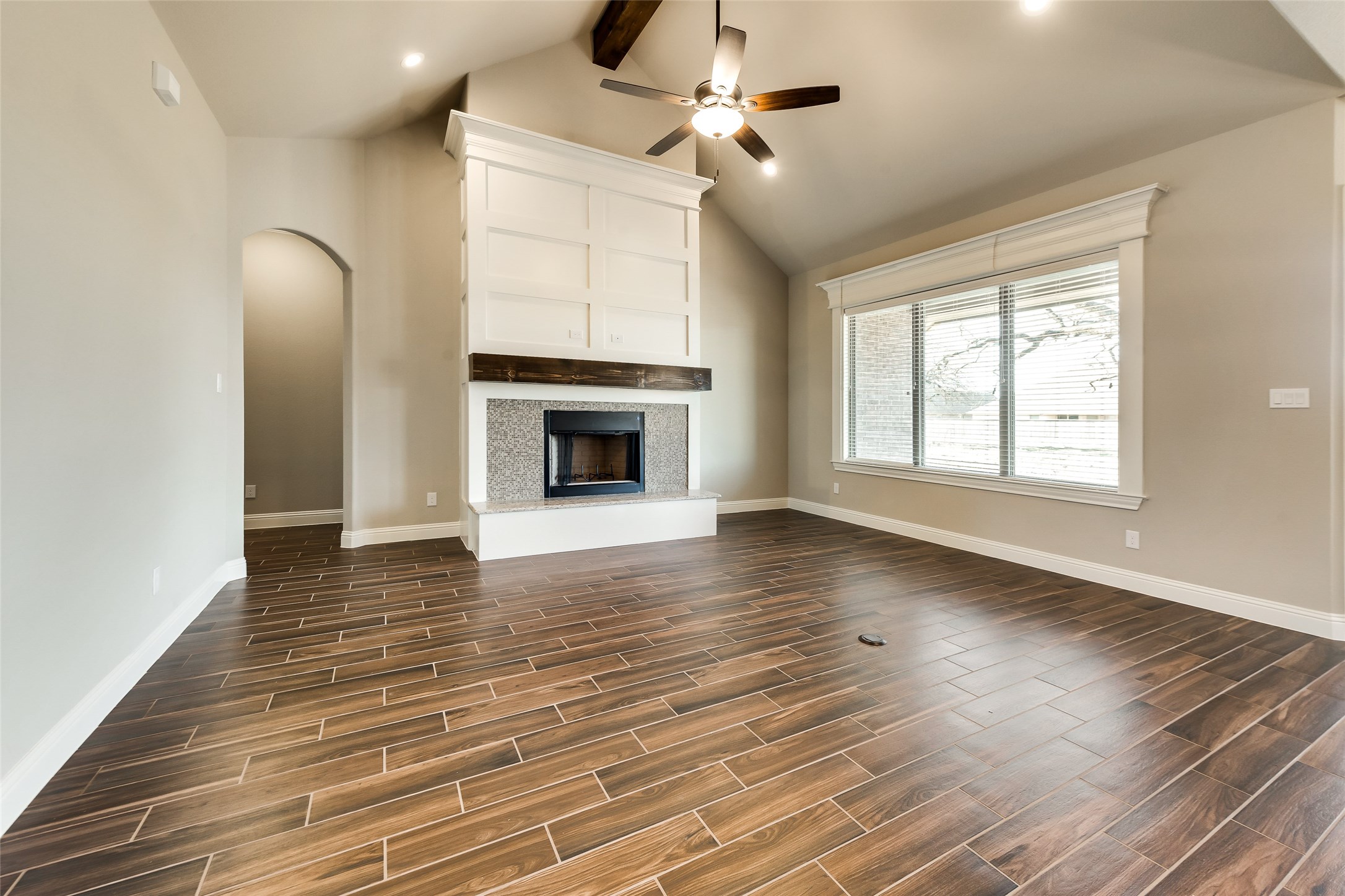 3102 Main Street Granbury TX 76049
