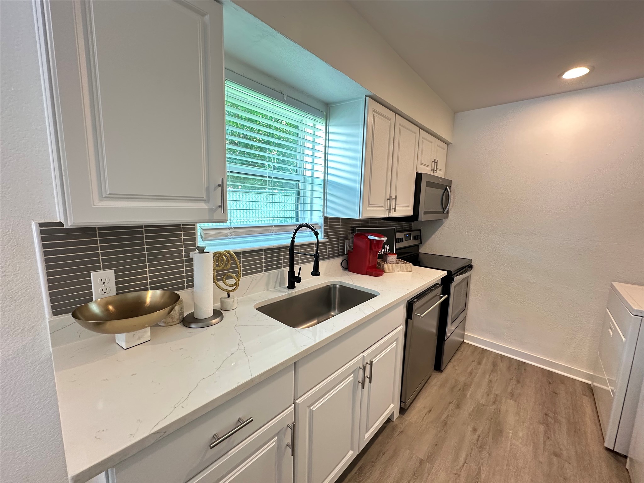 807 W Broadus Avenue Fort Worth TX 76115