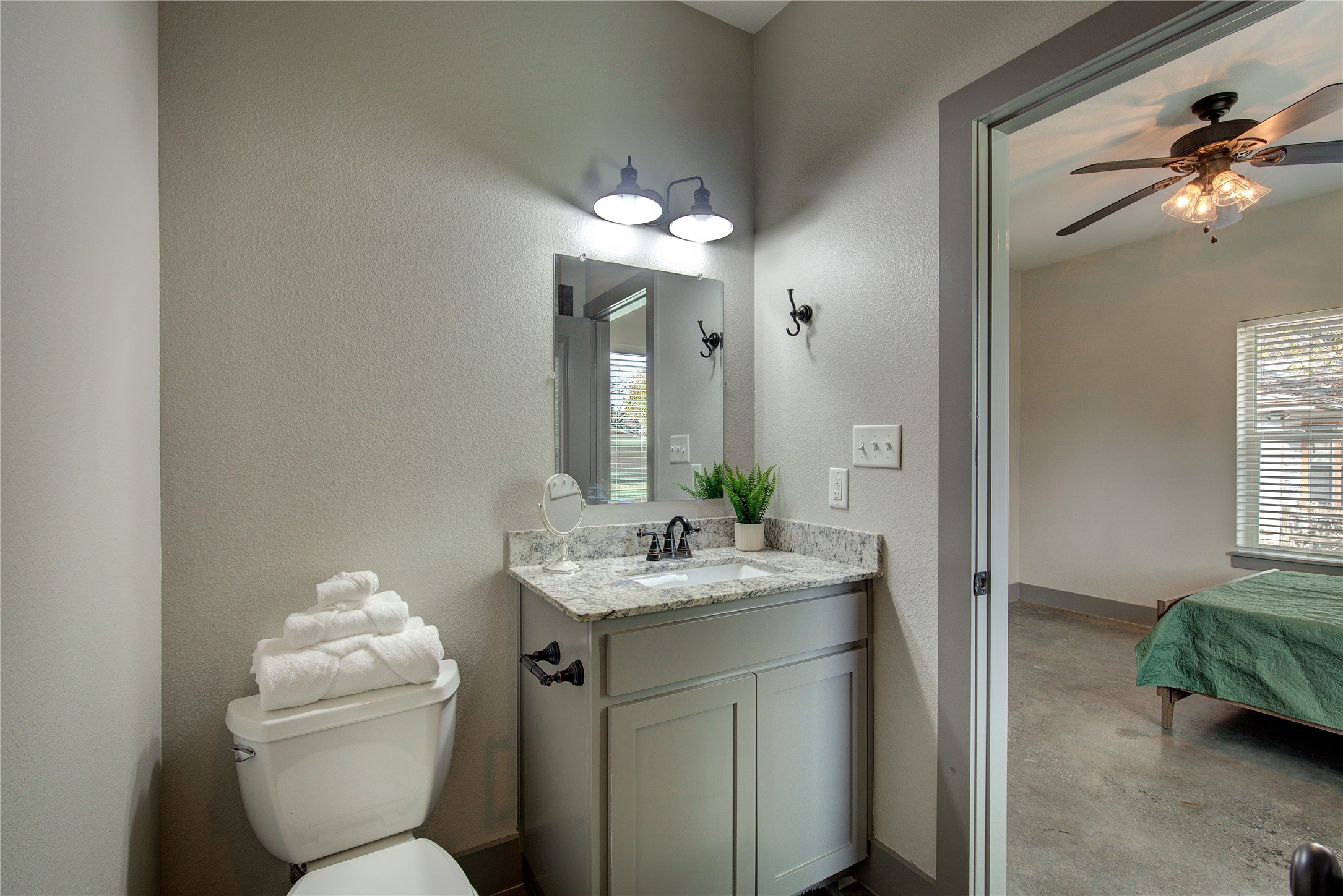 600 Maple Street Commerce TX 75428