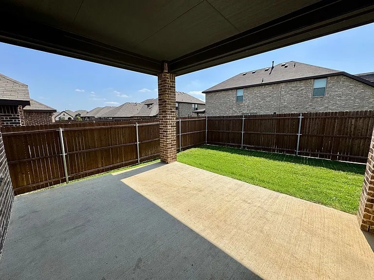 429 Cooper Street Argyle TX 76226