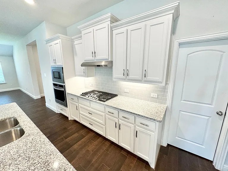 429 Cooper Street Argyle TX 76226