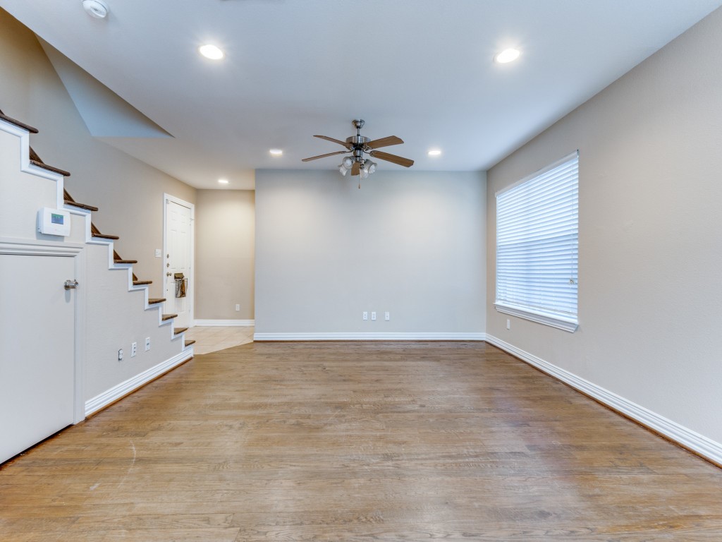 4708B Bradford Drive Dallas TX 75219