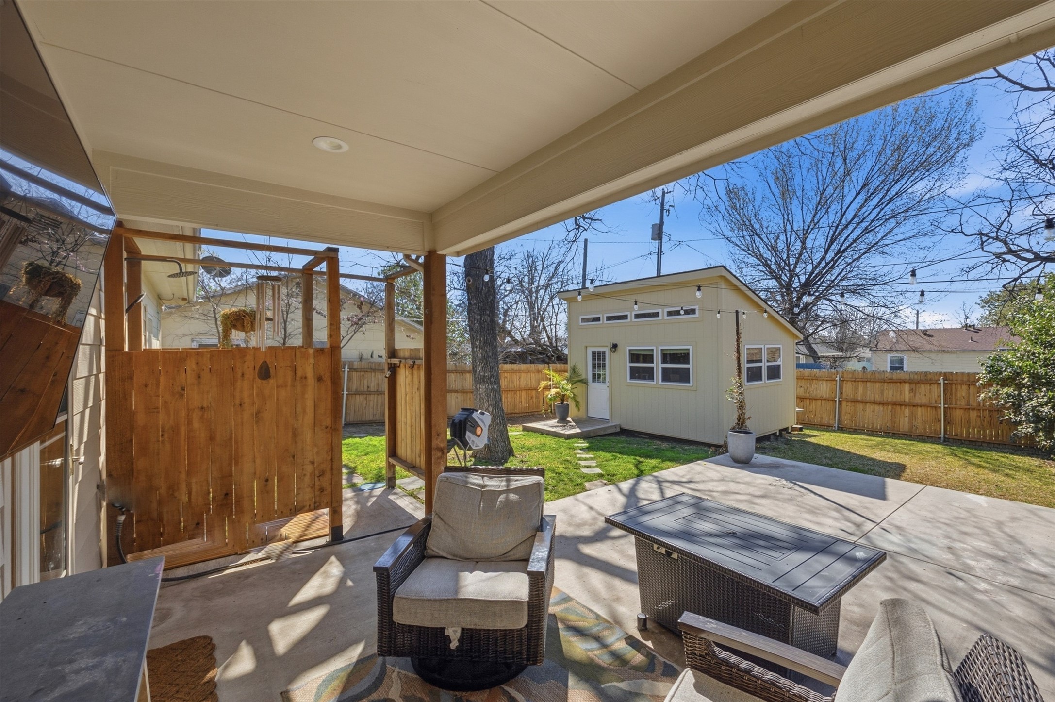 3432 Frazier Avenue Fort Worth TX 76110