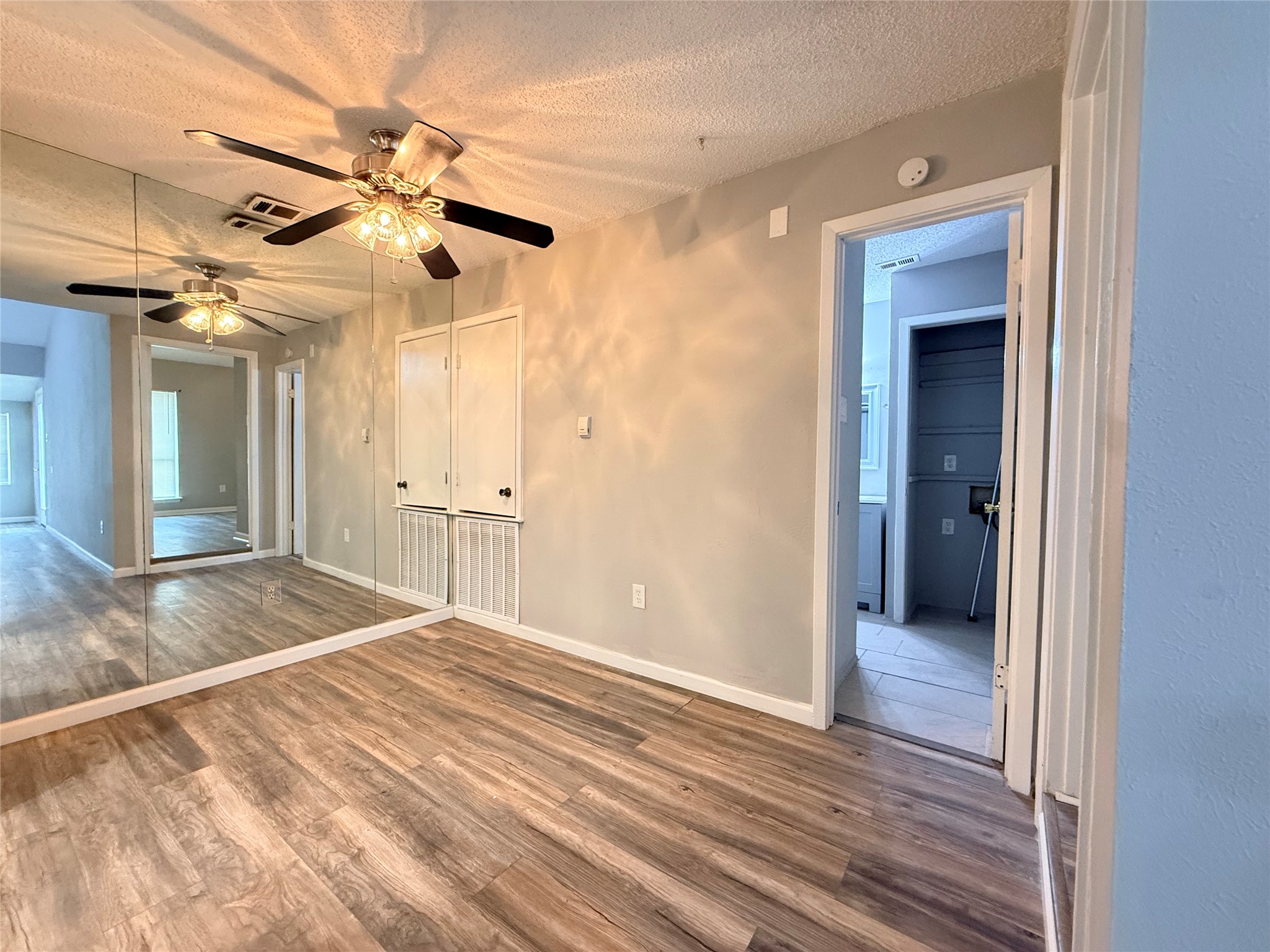 9696 Walnut Street Dallas TX 75243