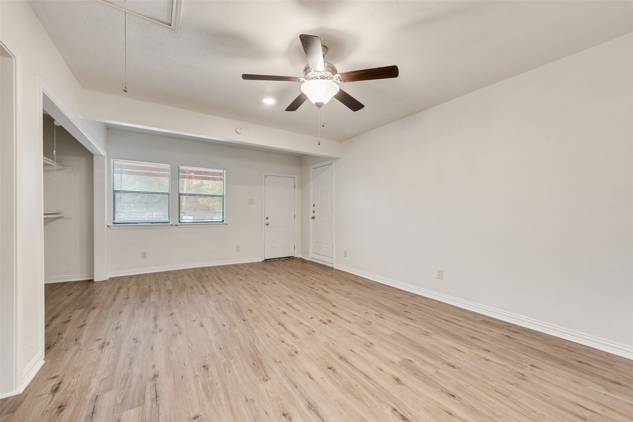 2121 Austin Drive Carrollton TX 75006