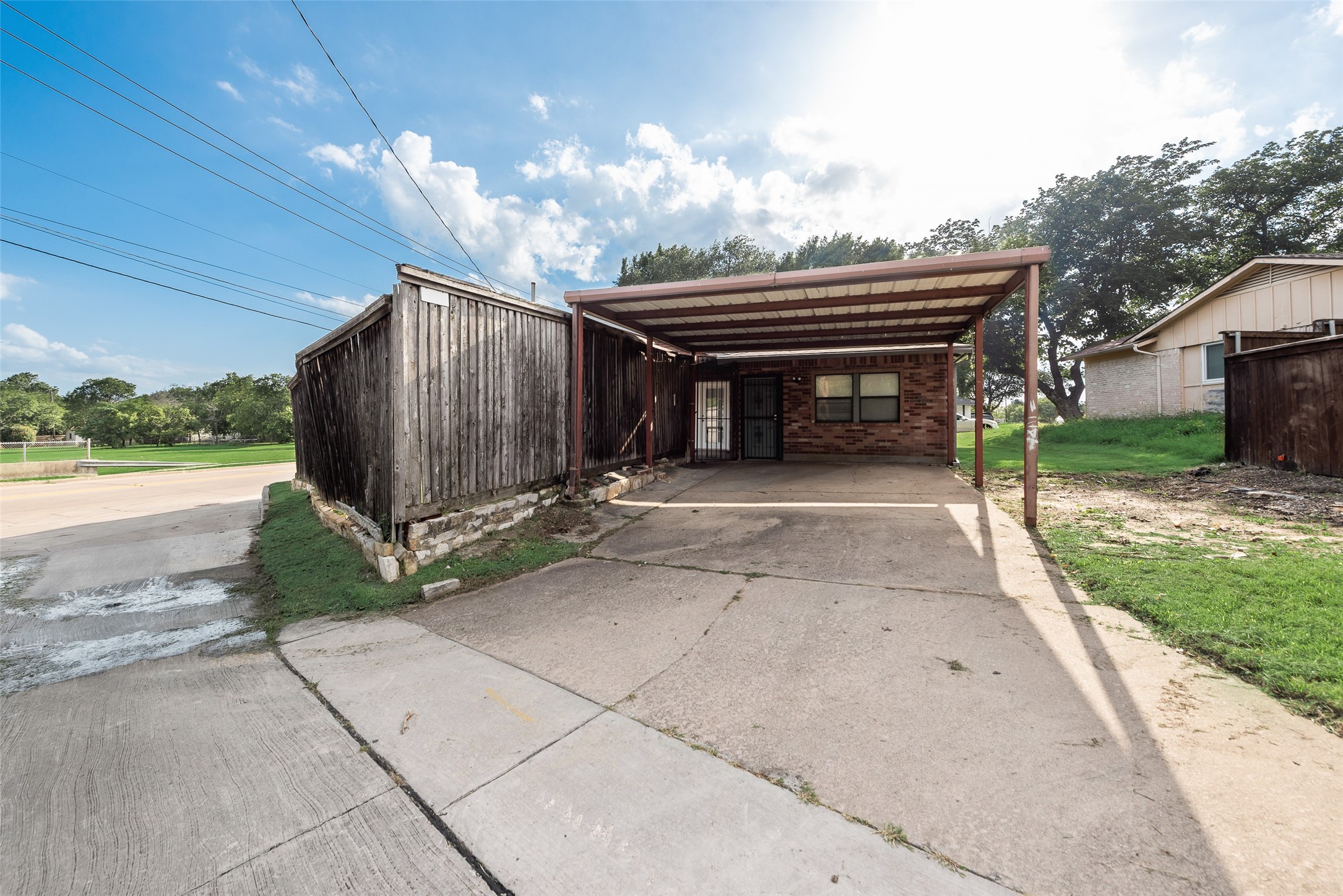 2121 Austin Drive Carrollton TX 75006