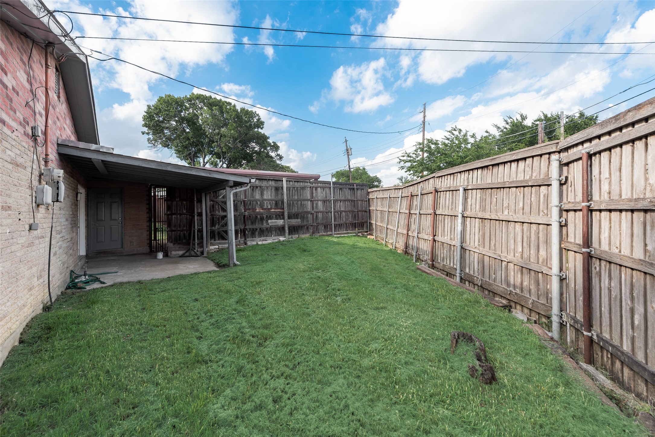 2121 Austin Drive Carrollton TX 75006