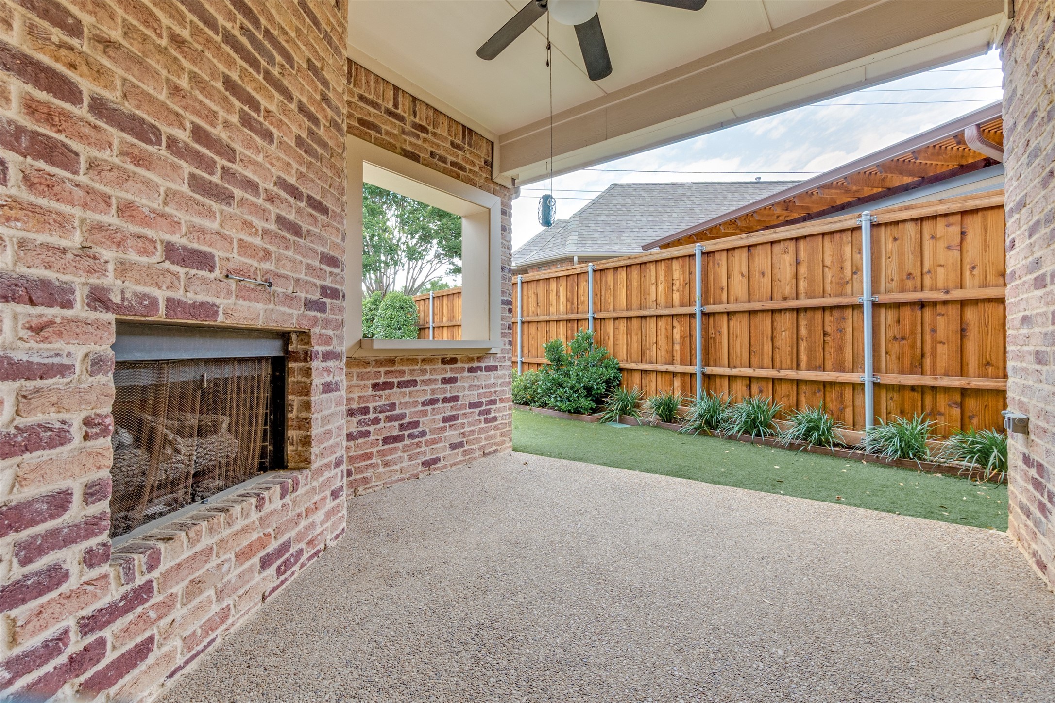 13 Cochran Oaks Lane Dallas TX 75220
