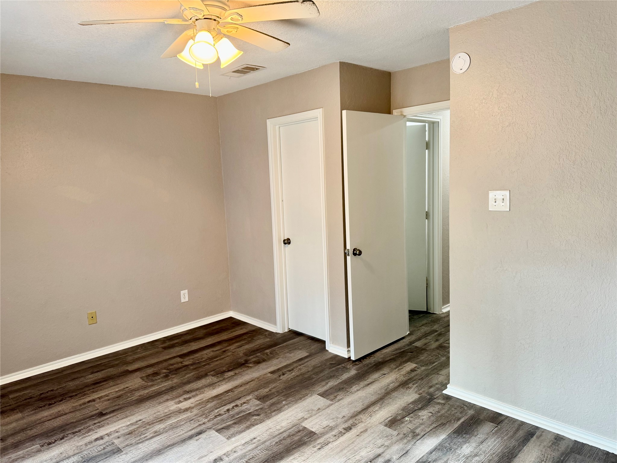 301 Shady Grove Drive Granbury TX 76049