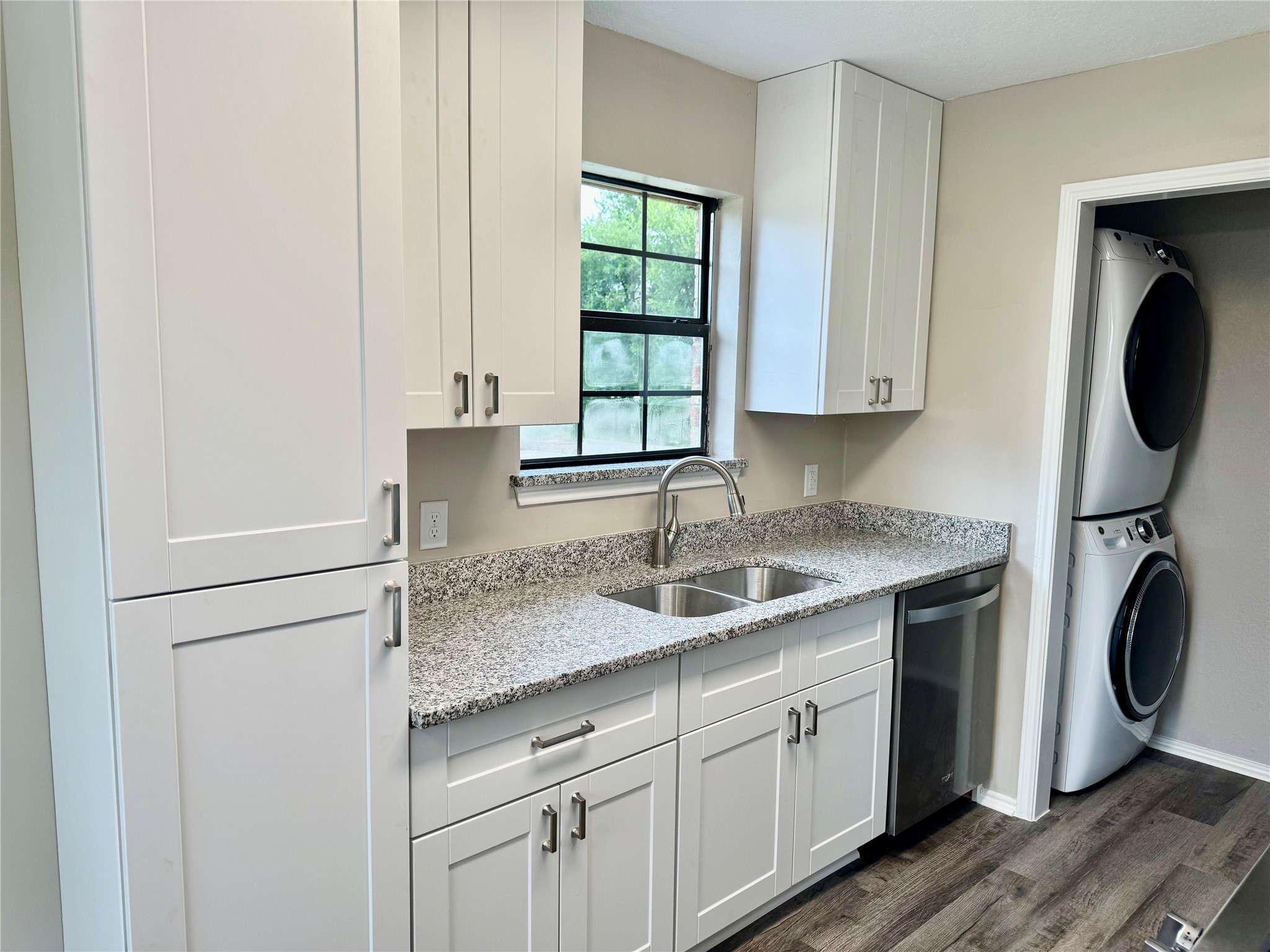 301 Shady Grove Drive Granbury TX 76049