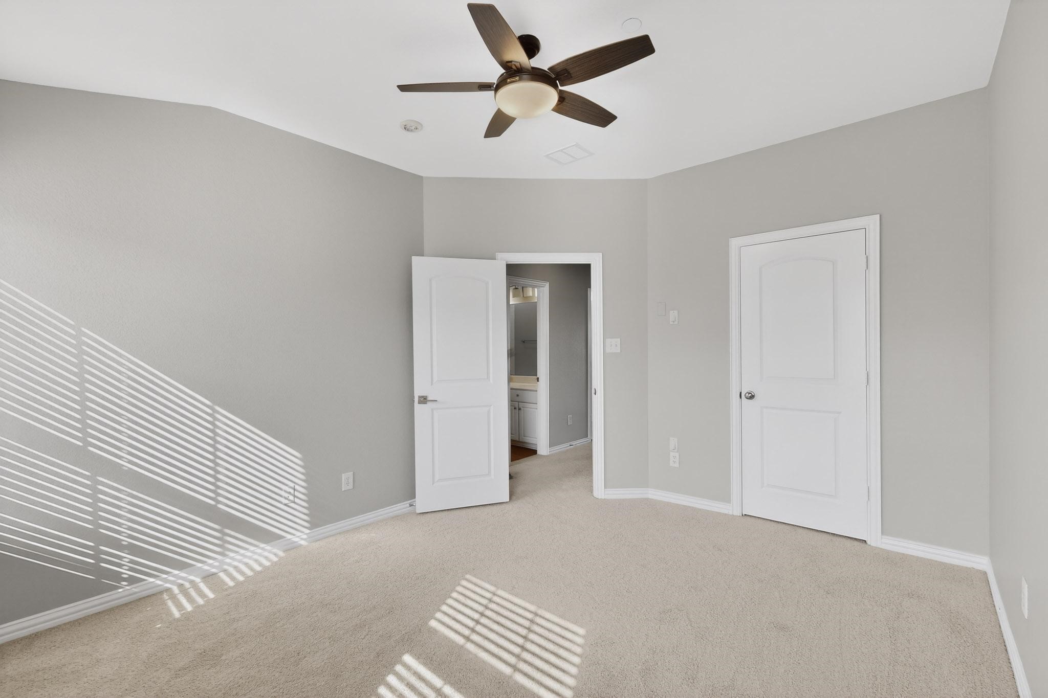1527 Biltmore Lane Irving TX 75063