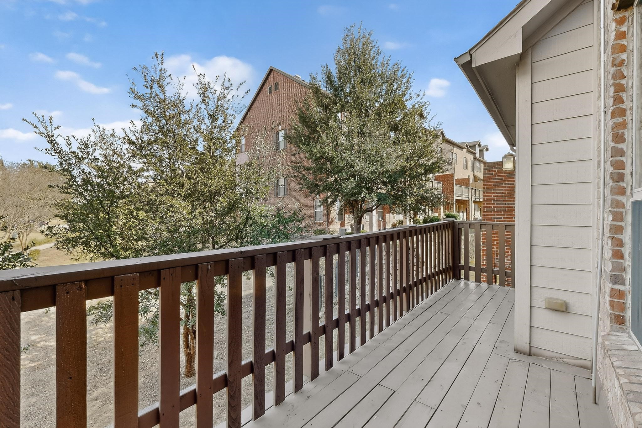 1527 Biltmore Lane Irving TX 75063