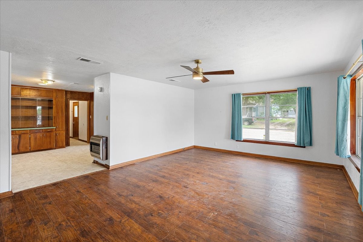 721 Main Street Teague TX 75860
