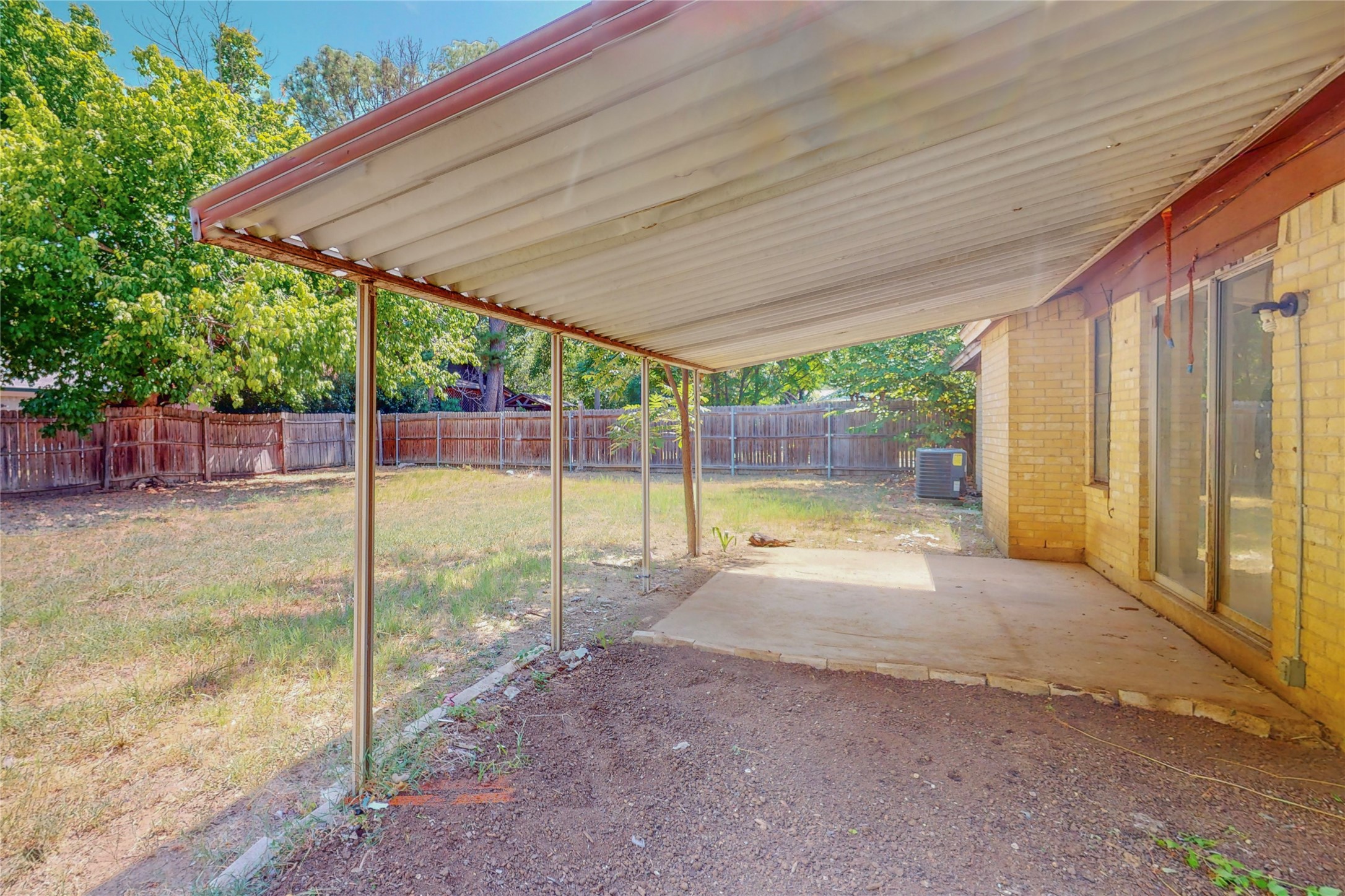 2307 Dartmouth Drive Arlington TX 76015
